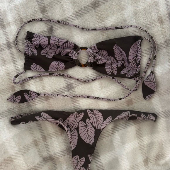 Benoa Swim Purple Leaf Print Bikini - Picture 1 of 2